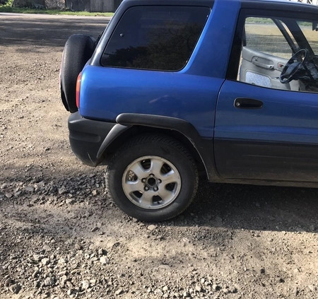 Toyota RAV4 cena 15500 przebieg: 248066, rok produkcji 1994 z Pajęczno małe 191